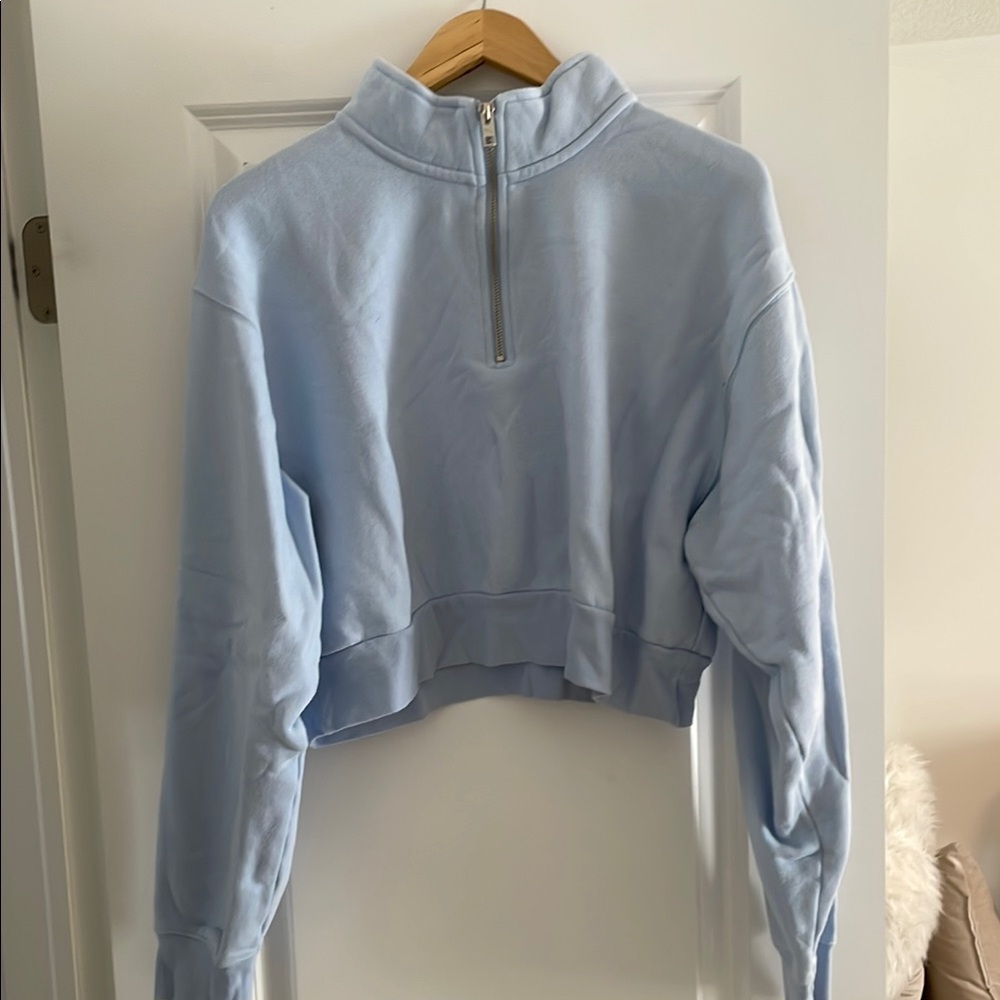 Light Blue Women's Cropped Sweater